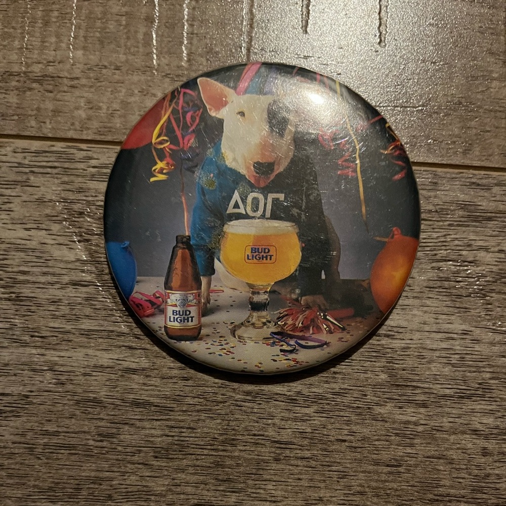 Rare Spuds Mackenzie Miller Lite pin